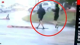 红色短裤男吃瓜直播视频